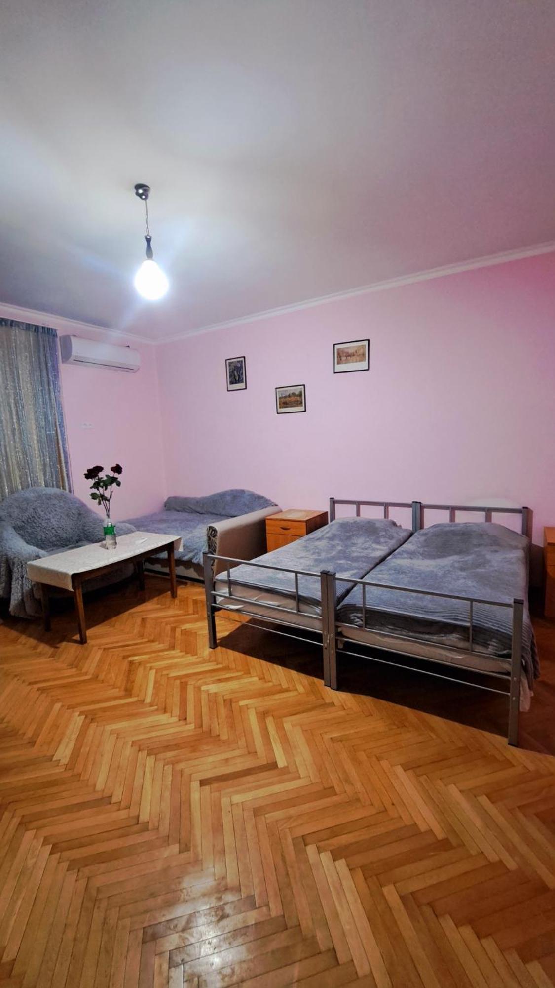 Apartment With A Nice Terrace In Old City Center ティビリシ エクステリア 写真