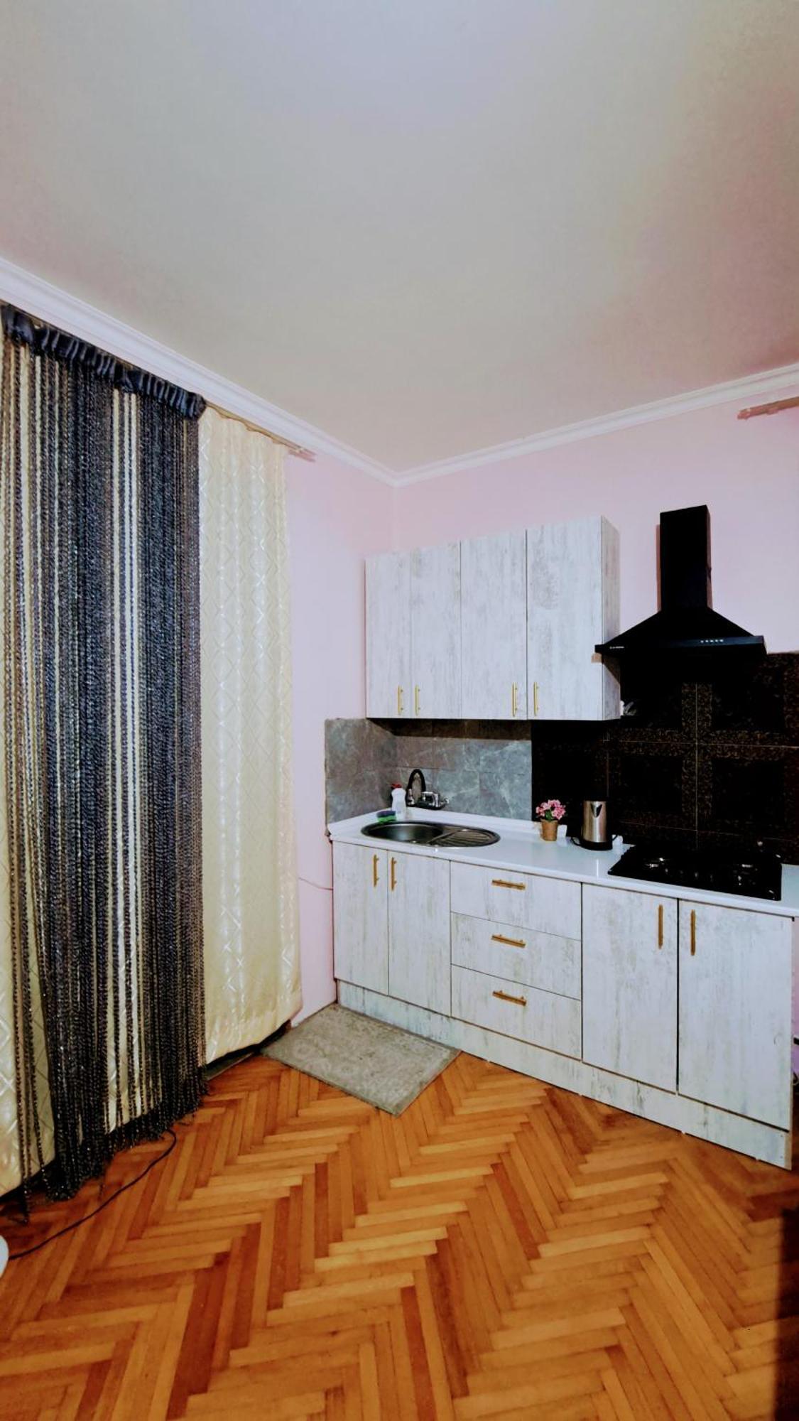 Apartment With A Nice Terrace In Old City Center ティビリシ エクステリア 写真
